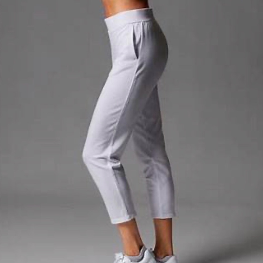 TAVI - Cozy coastal Ankle Joggers - White - NWT